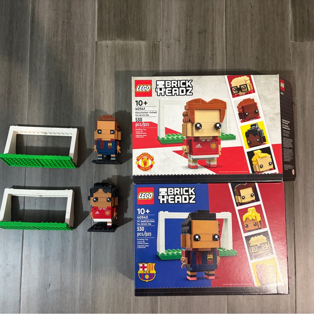 LEGO BrickHeadz Set - Red, Green, Brown